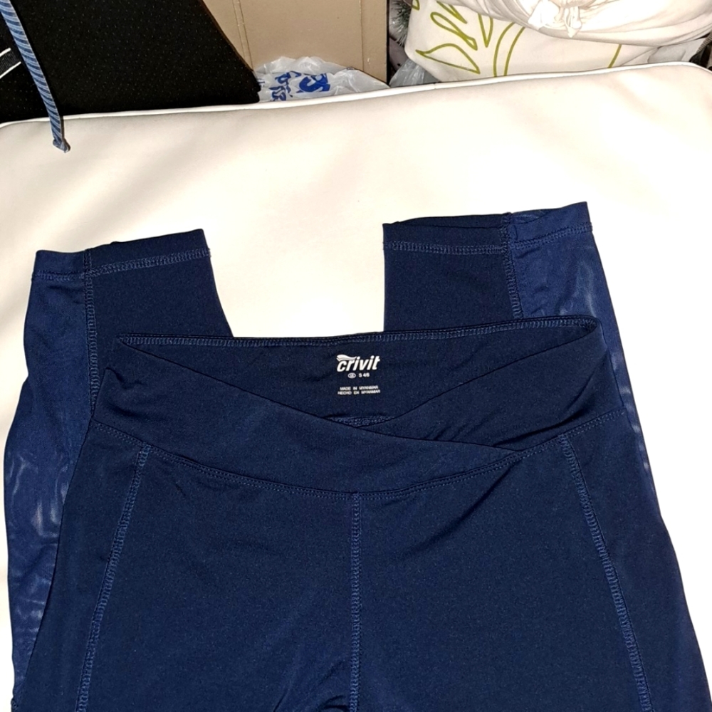 Euc Crivit 4/6 7/8 Leggings